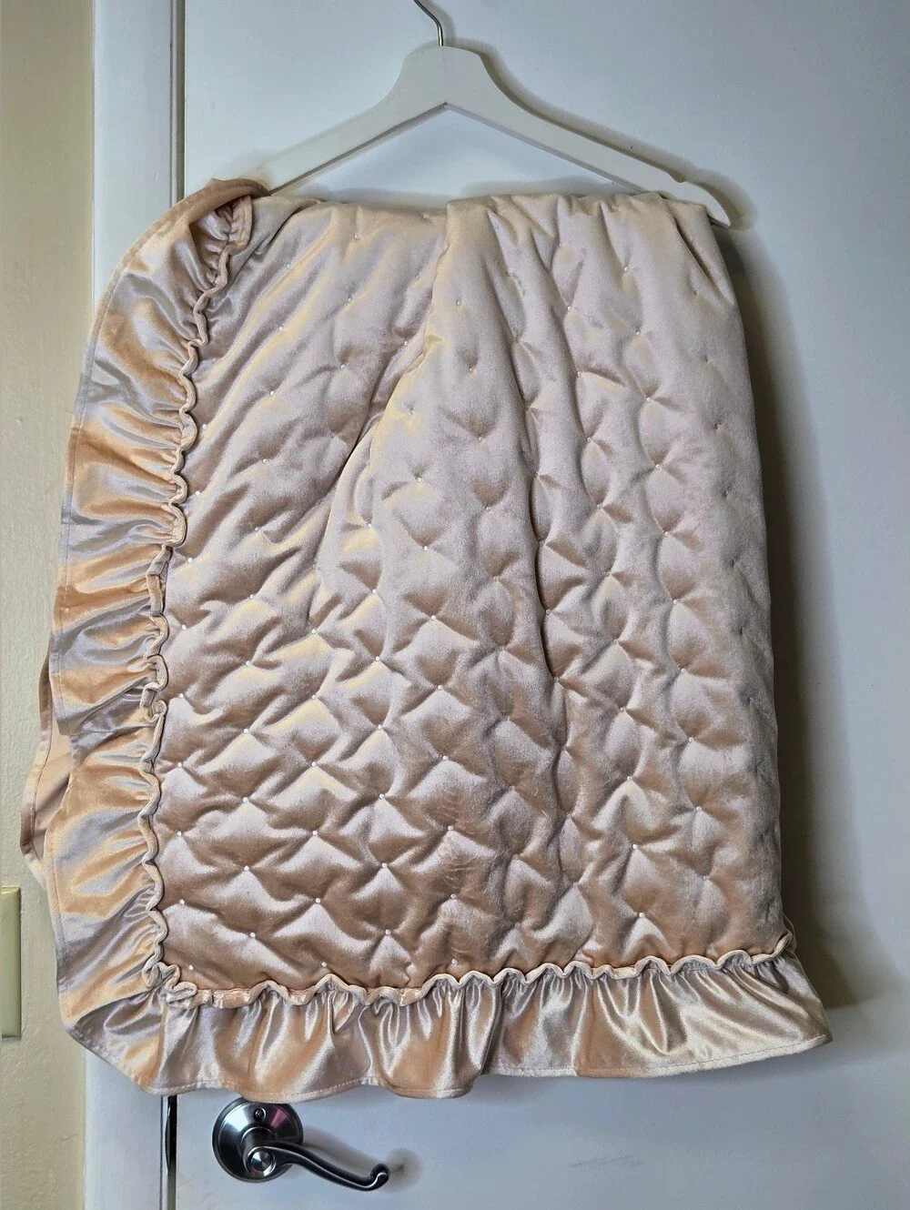 Levtex Baby Heritage NWOT Blush Pink Velvet Quilted Crib Blanket Quilt Ruffle 36